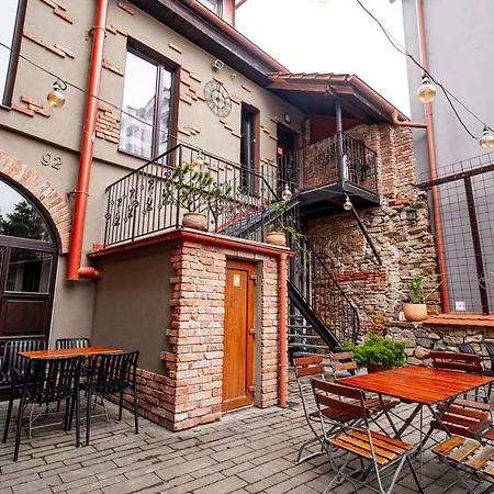 1, Slovenska 92 - 1 公寓